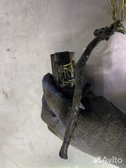 Блок управления бензонасосом Ford Focus 1