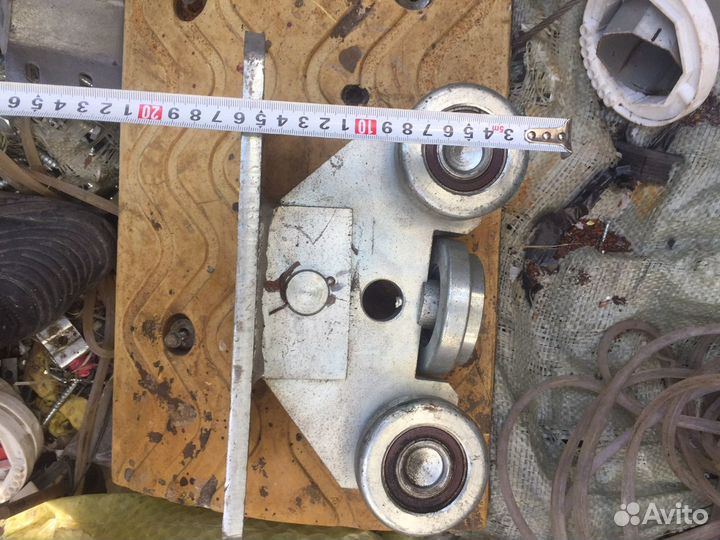 Ролики для ворот бу