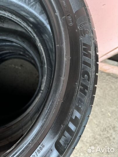 Michelin Pilot Sport 4 SUV 295/40 R21 111Y