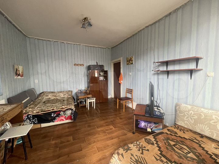 Комната 60 м² в 6-к., 3/4 эт.