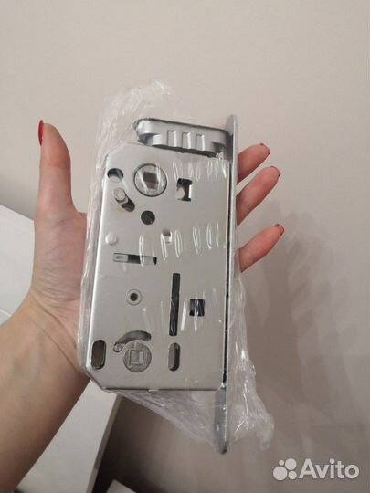 Дверной магнитный замок (новый)