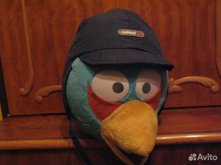 Шапка на весну - осень непродуваемая Reima тec