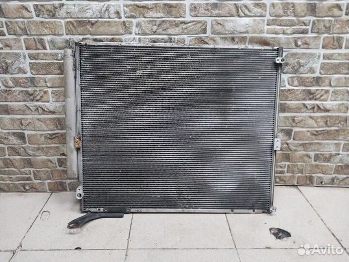 Радиатор кондиционера (конденсер) Toyota Land Crui