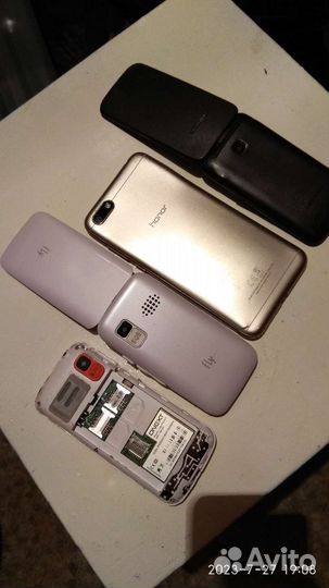 Телефоны на запчасти