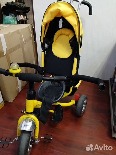 Трехколесный велосипед