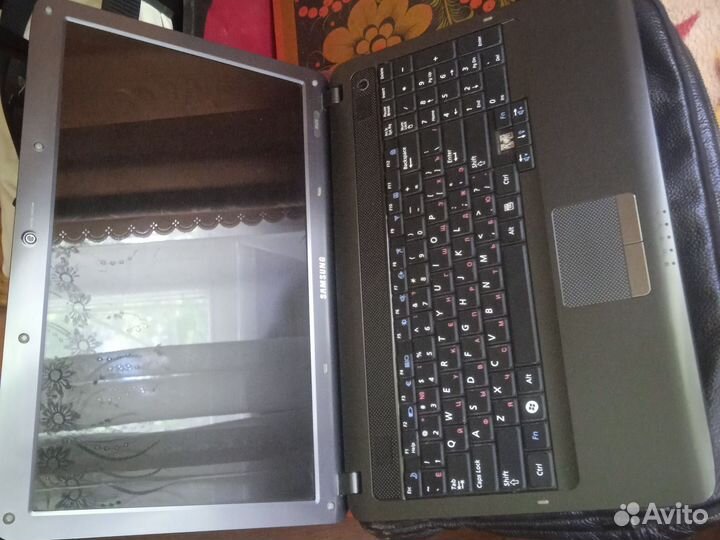 Ноутбук Samsung