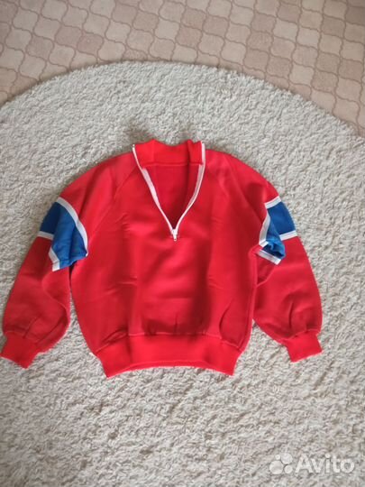 Спортивный костюм новый