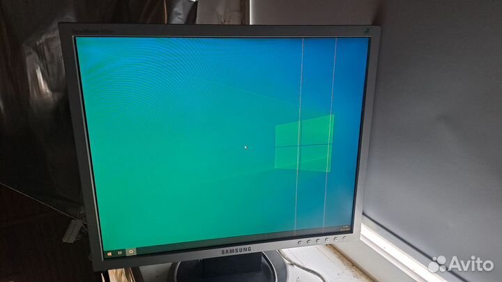 Монитор б/у