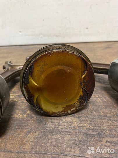 Поршень Opel Astra