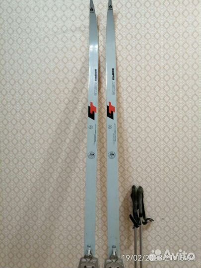 Лыжи беговые деревянные