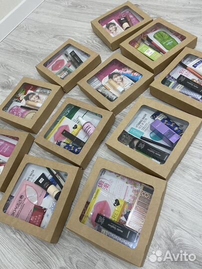 Подарочные наборы к 8 марта/бьюти бокс