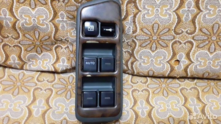 Блок управления Nissan Maxima