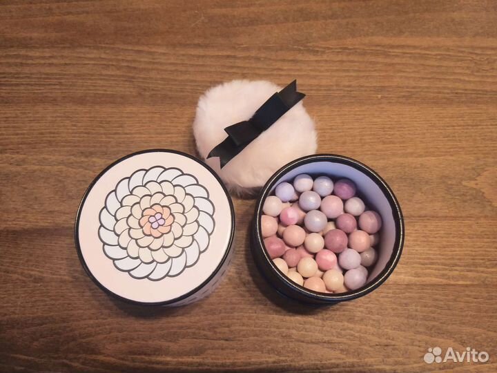 Guerlain метеориты, тени