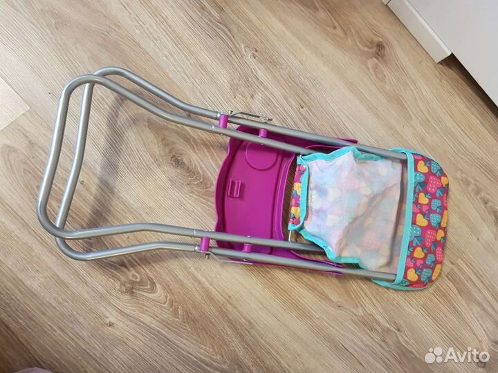 Кукольный стульчик для кормления