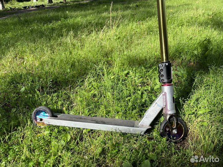 Трюковой самокат (кастом)