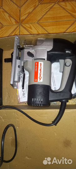 Электро лобзик интерскол