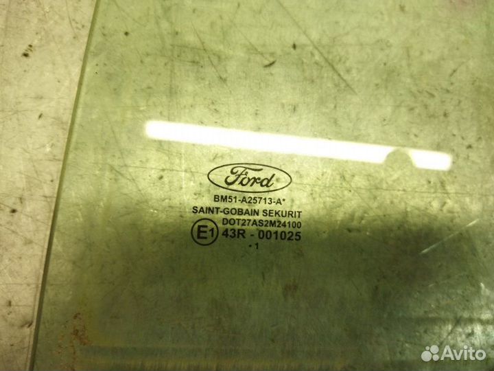 Стекло двери заднее левое Ford Focus 3 хетчбэк 1.6
