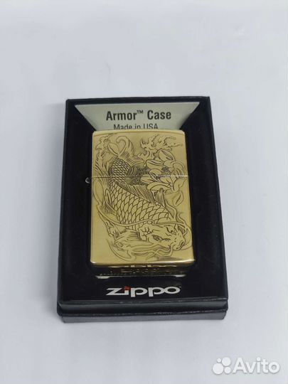 Зажигалка zippo armor с гравюрой рыбы