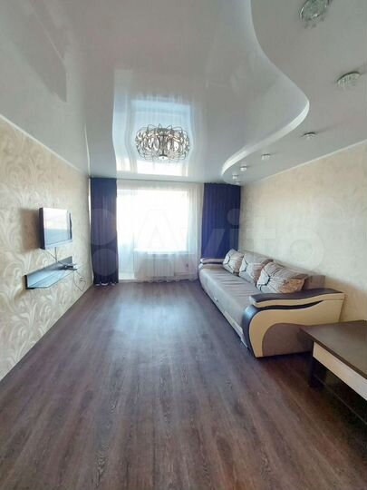 2-к. квартира, 50 м², 8/9 эт.