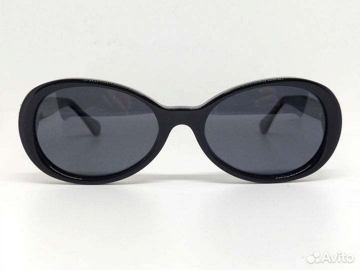 Солнцезащитные очки женские брендовые