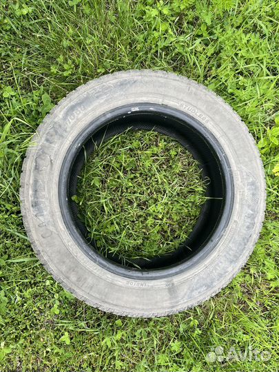 Yokohama Ice Guard IG60 215/55 R16