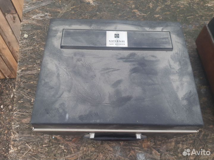 Катушечный магнитофон