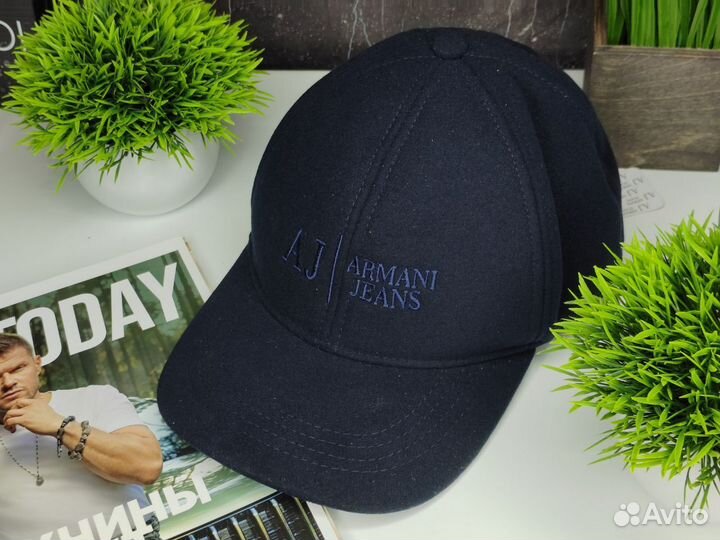Бейсболка Армани демисезон