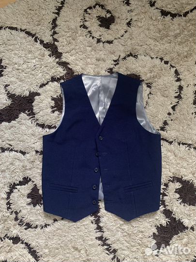 Пиджак и жилетка для школьника
