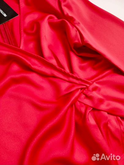 Вечернее платье на запах новое