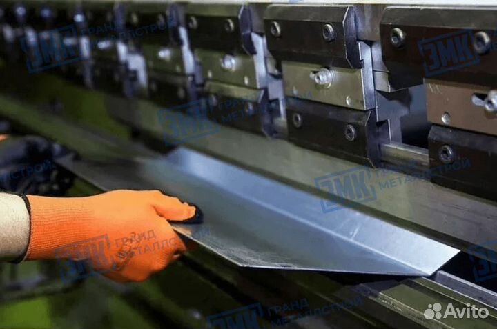 Гибка стального листа