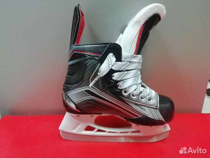 Коньки bauer x900 S15 YTH(10D)
