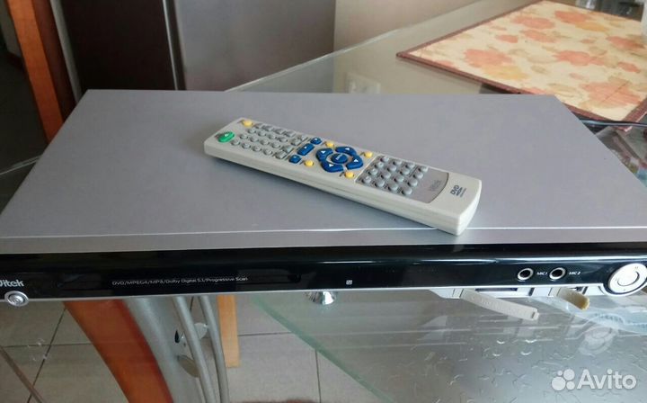 DVD плеер vitek VT-4076SR