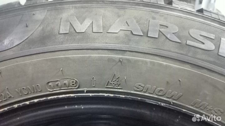 Marshal WinterCraft SUV Ice WS31 225/60 R17 103T