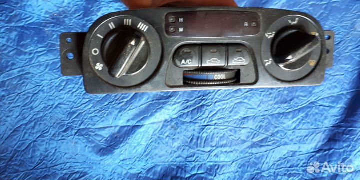 Блок Управления печкой Kia Clarus