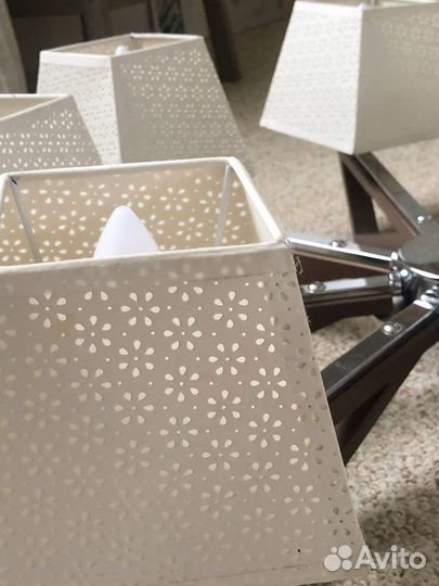 Люстра потолочная 8 рожков с лампочками