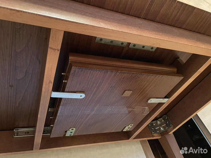 Стол обеденный раздвижной 110х70