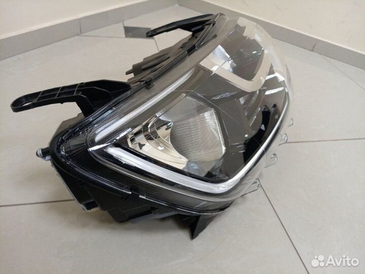 Фара правая Renault Duster HJD 2021