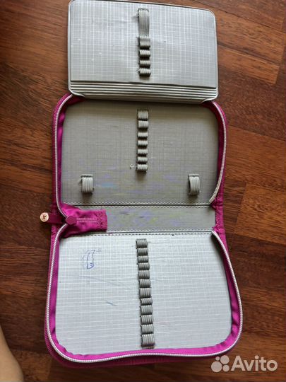 Пенал школьный для девочки б/у