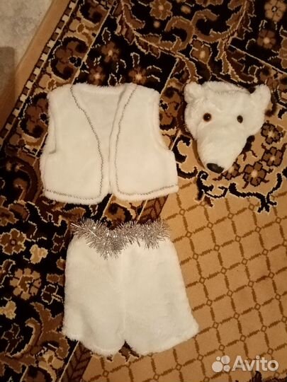Новогодний костюм белый медведь