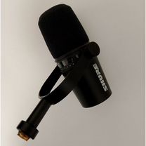 Микрофон Shure MV7 Black