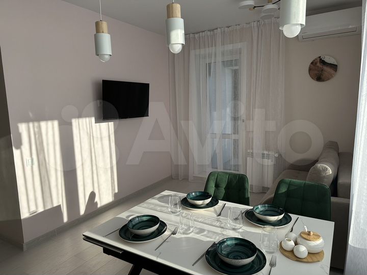 2-к. квартира, 65 м², 4/9 эт.