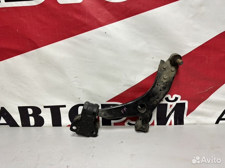 Рычаг нижний передний левый Ford Focus 3 CB8