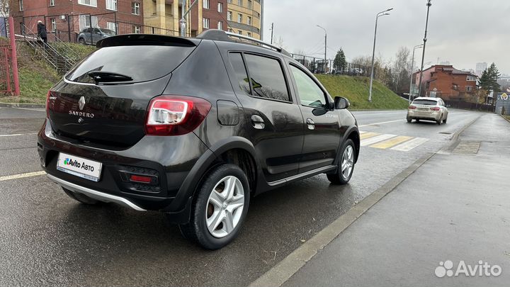 Renault Sandero Stepway 1.6 AMT, 2015, 64 000 км