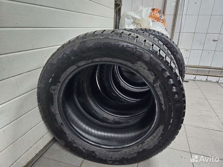 Nokian Tyres Hakkapeliitta 7 SUV 235/60 R18