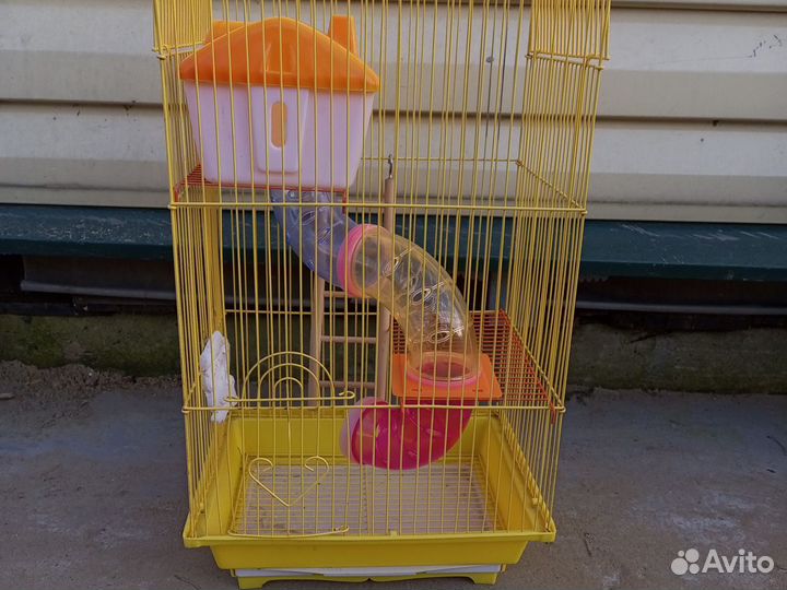 Клетки для попугая и хомяка