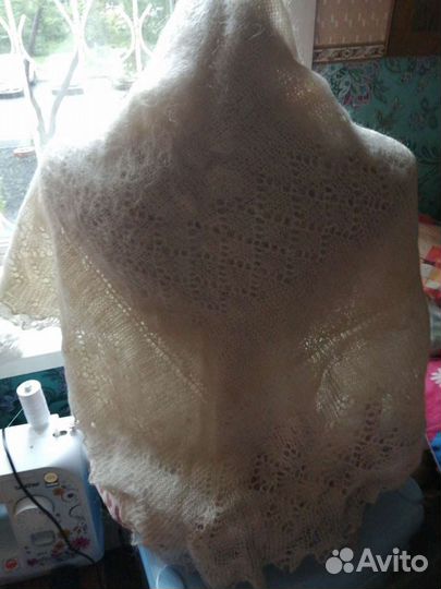 Шали, косынки, женские