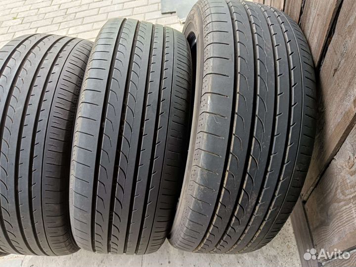Yokohama BluEarth RV-02 225/55 R18