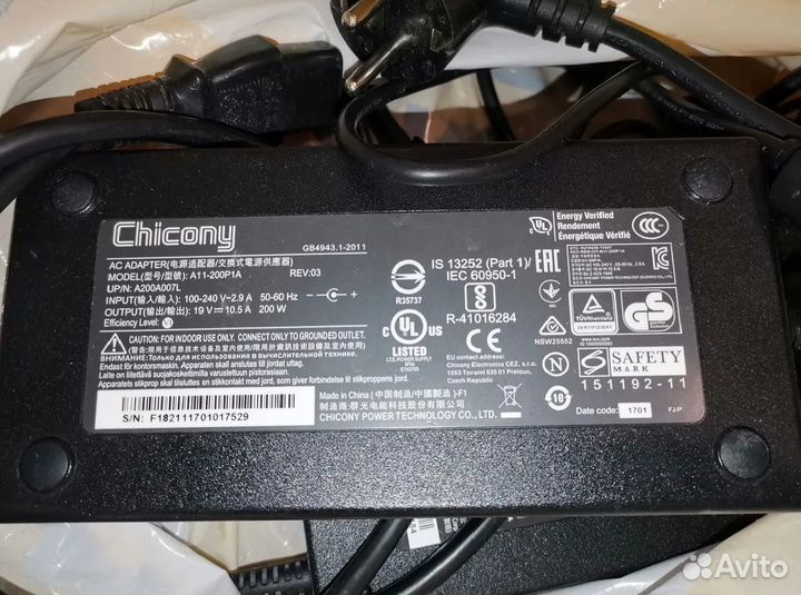 Блок питания Chicony