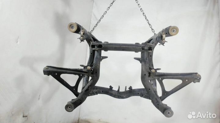 Балка подвески задняя Audi Q7, 2011