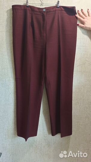 Брючный костюм женский тройка